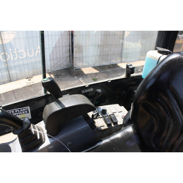 2014 KUBOTA KX016-4-48427595