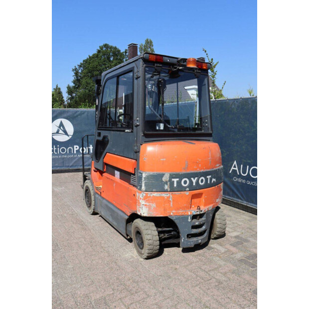 2012 Toyota 7FBMF30-48427697