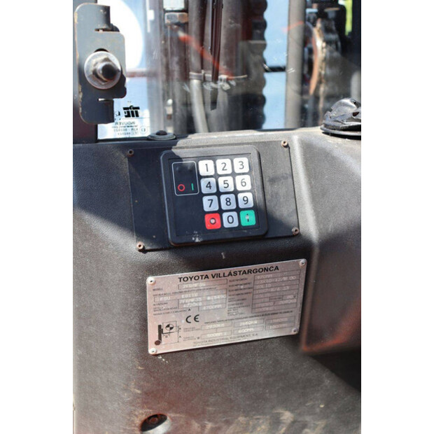 2012 Toyota 7FBMF30-48427716