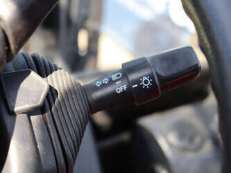 2012-toyota-7fbmf30-1471674-48427718