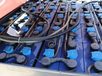 2012-toyota-7fbmf30-1471674-48427724