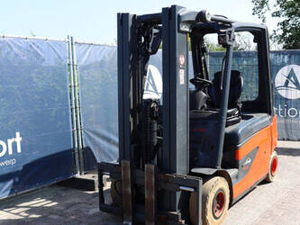 2015-linde-e30l-01-1471676-48427744