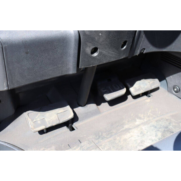 2015 ليندي E30L-01-48427761
