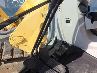 2011-new-holland-kobelco-e80bmsr-2-48428013
