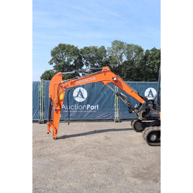 2017 Hitachi ZX48U-5A CLR-48428058