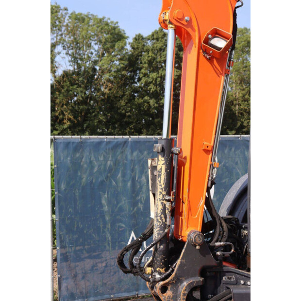 2017 Hitachi ZX48U-5A CLR-48428089