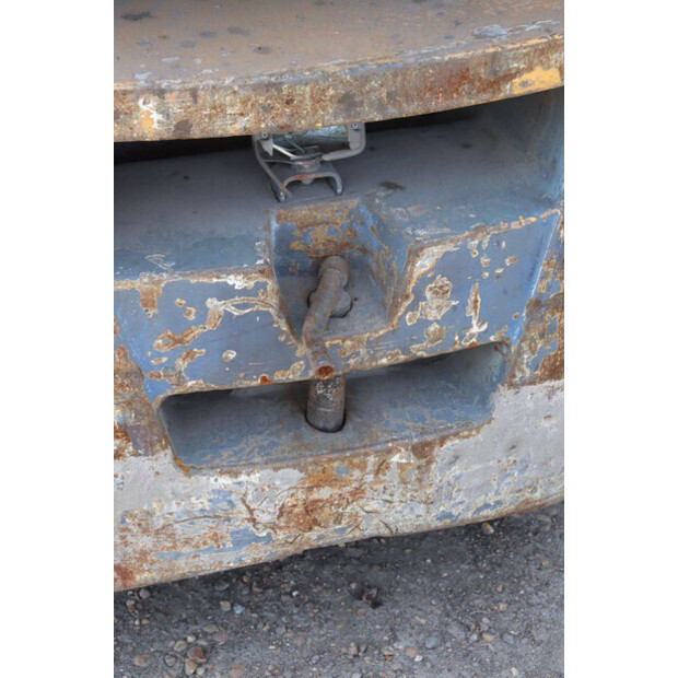 2000 TCM FHD36Z9-48428173
