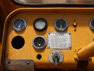 caterpillar-b22-48428317