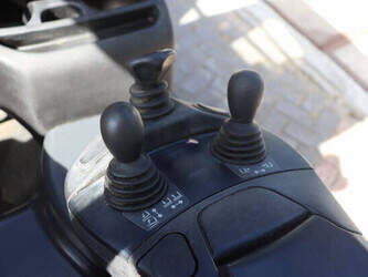 2020-linde-e16-02-1471748-48428978