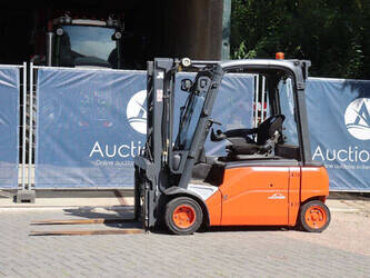 Image de ENGINS DE LEVAGE 2011 Linde E20PL-01