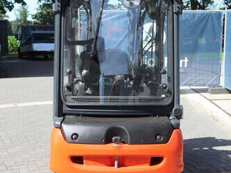2011-linde-e20pl-01-1471750-48429009