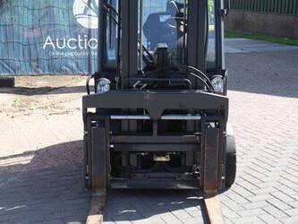 2011-linde-e20pl-01-1471750-48429012