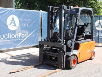 2011-linde-e20pl-01-1471750-48429013