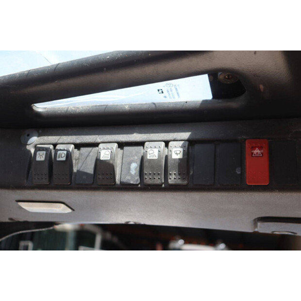 2011 ليندي E20PL-01-48429030