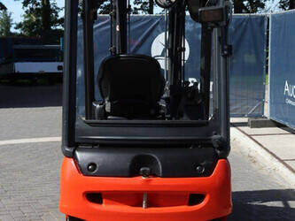2014-linde-e16p-01-48429158