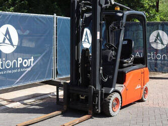 2014-linde-e16p-01-48429162