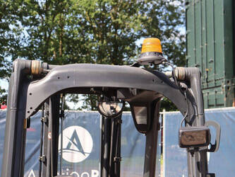 2014-linde-e16p-01-48429170