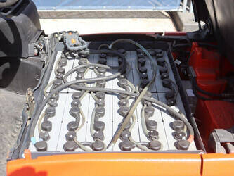 2014-linde-e16p-01-48429183