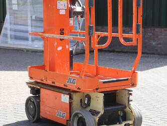 2016-jlg-1230es-1471762-48429304
