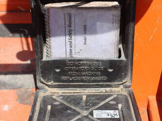2016-jlg-1230es-1471762-48429315