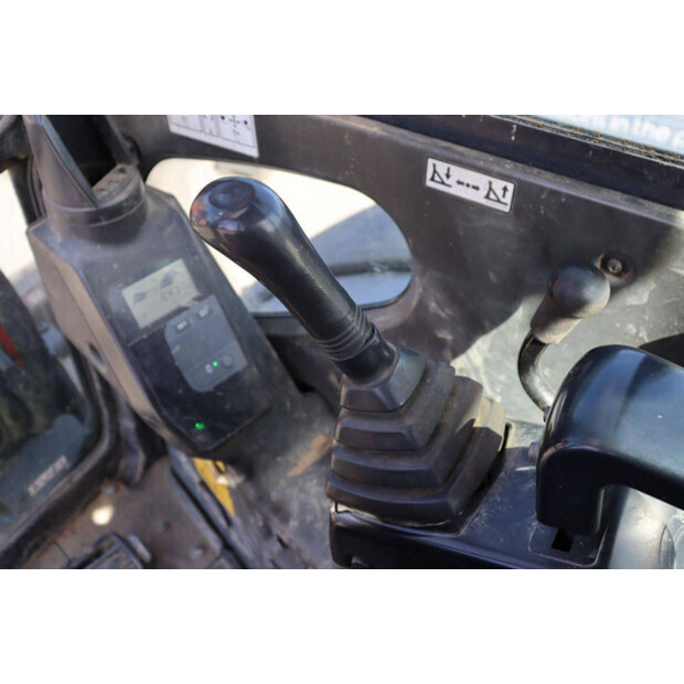 2005 Hitachi ZX30U-2-48429815
