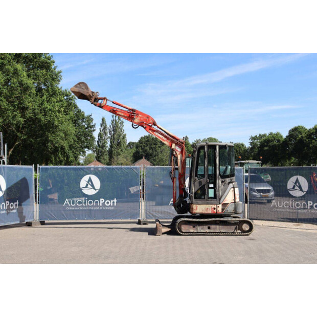 2005 Hitachi ZX30U-2-48429824