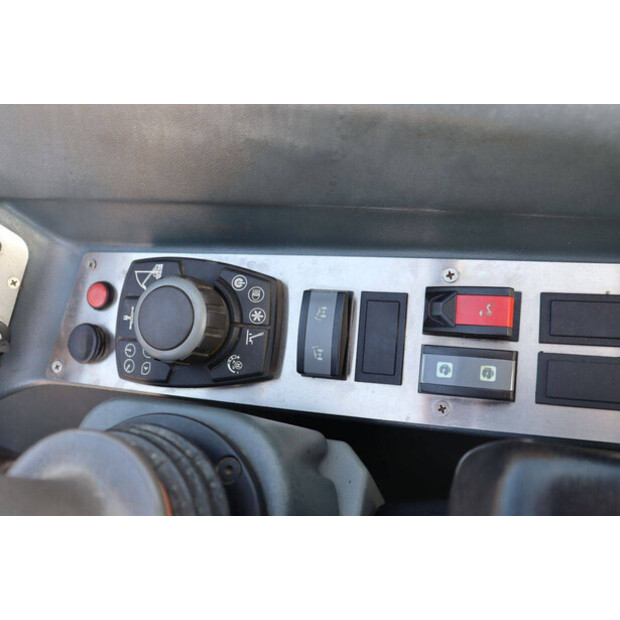 2019 Magni RTH 5.23 Smart-48429889