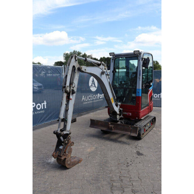 2014 KUBOTA KX019-4-48430158