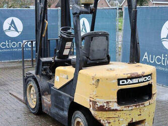 2000-daewoo-d30s-3-1471856-48431561