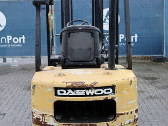 2000-daewoo-d30s-3-1471856-48431562