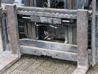2000-daewoo-d30s-3-1471856-48431568