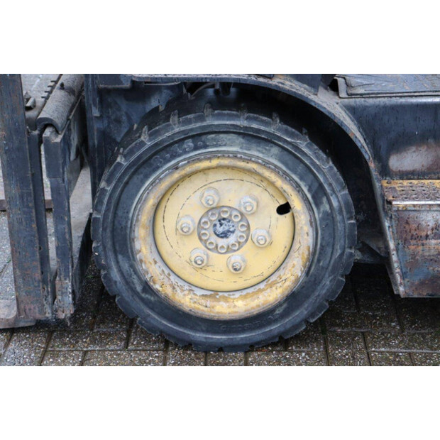 2000 Daewoo D30S-3-48431570