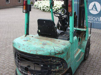 2000-mitsubishi-fd25k-48431600