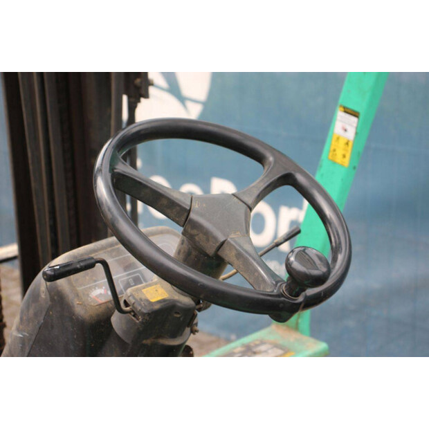 2000 MITSUBISHI FD25K-48431622