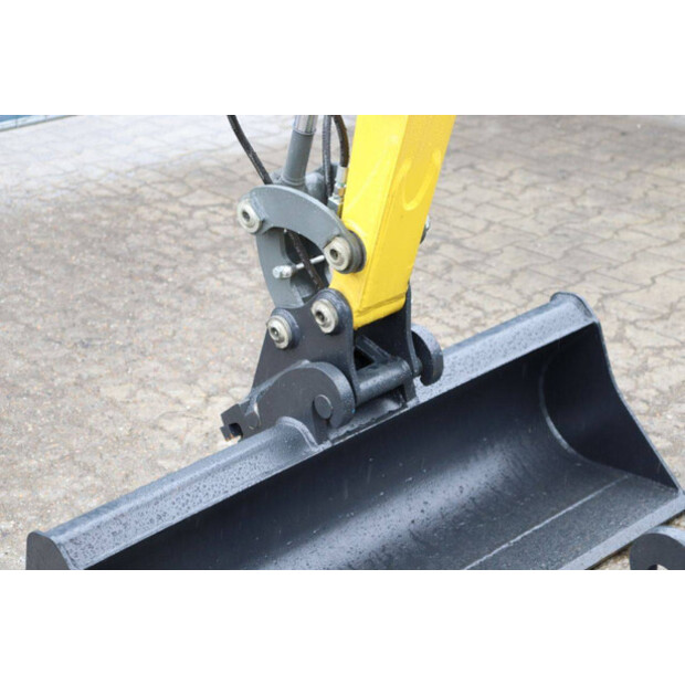 2025 Neuson ET24-48432390