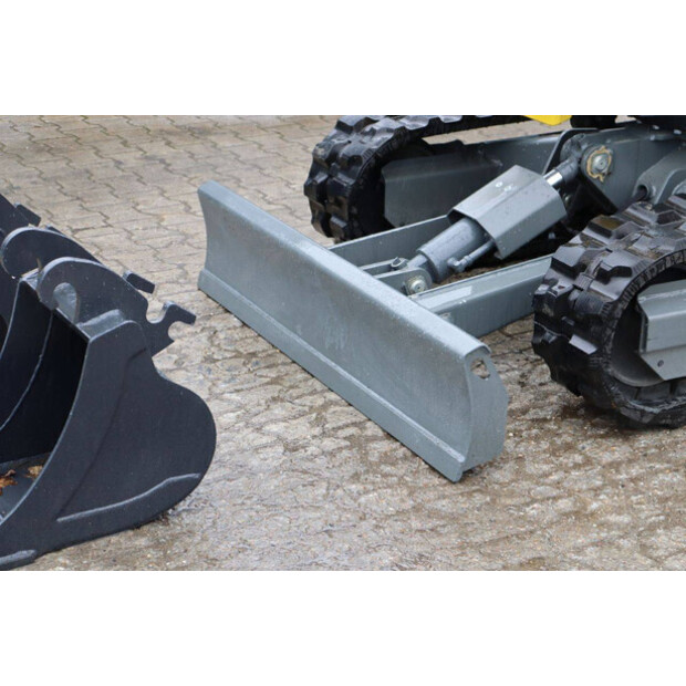 2025 Neuson ET24-48432424