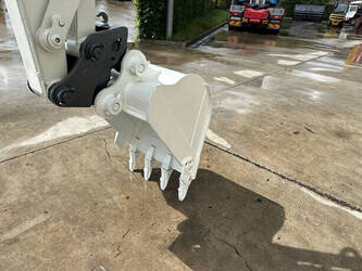2014-takeuchi-tb135-48432484