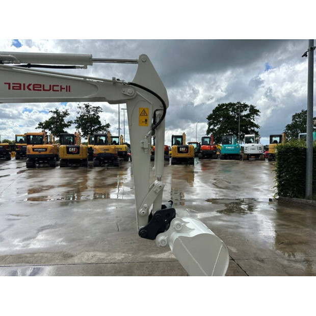 2014 TAKEUCHI TB135-48432486
