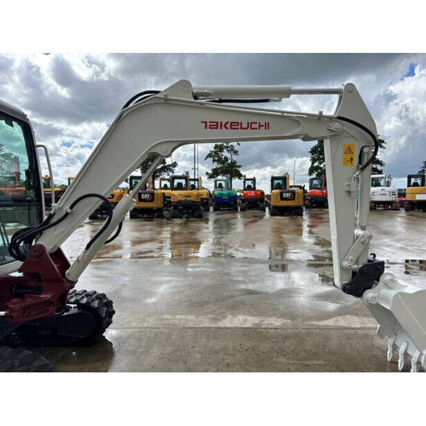 2014 TAKEUCHI TB135-48432488