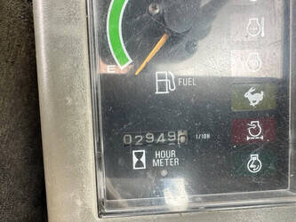 2014-takeuchi-tb135-48432514
