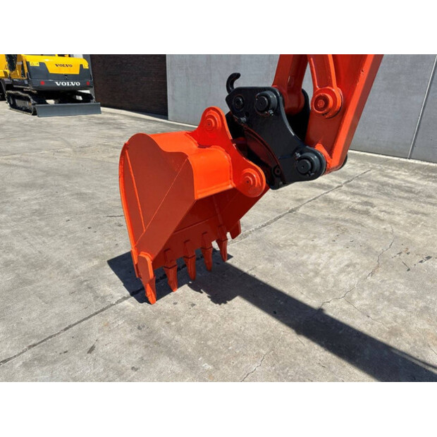 2017 KUBOTA KX165-5-48432612