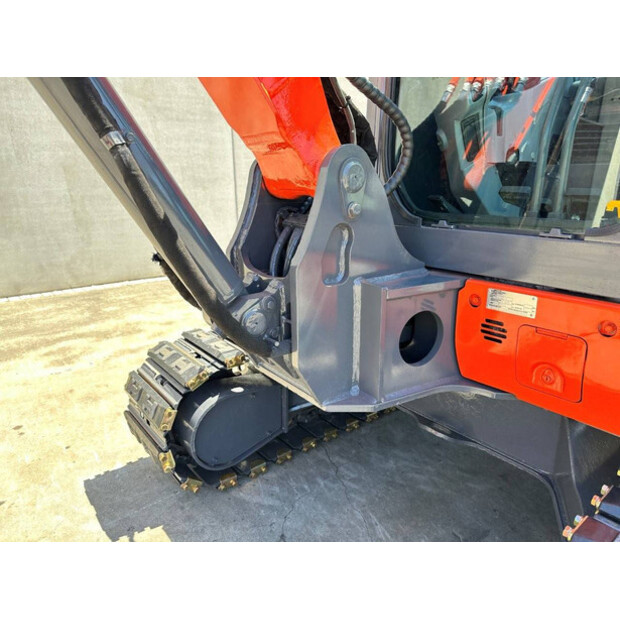2017 KUBOTA KX165-5-48432620
