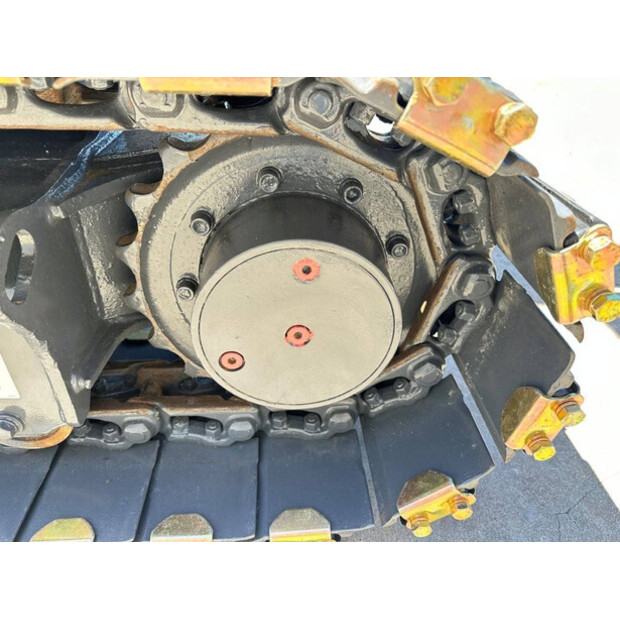 2017 KUBOTA KX165-5-48432625