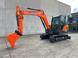 Image de PELLETEUSES 2017 Doosan DX55-9C À vendre à Belgique