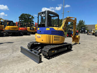 2010-komatsu-pc40mr-1-1471895-48433019