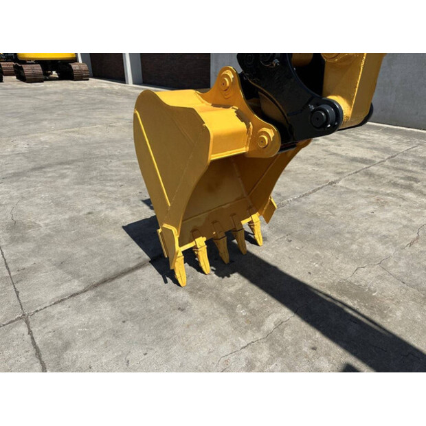 2010 كوماتسو PC40MR-1-48433023