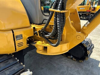 2010-komatsu-pc40mr-1-1471895-48433030