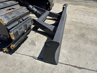 2010-komatsu-pc40mr-1-1471895-48433039
