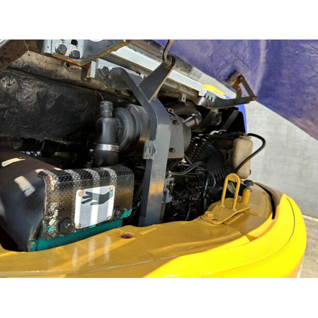 2010 كوماتسو PC40MR-1-48433042