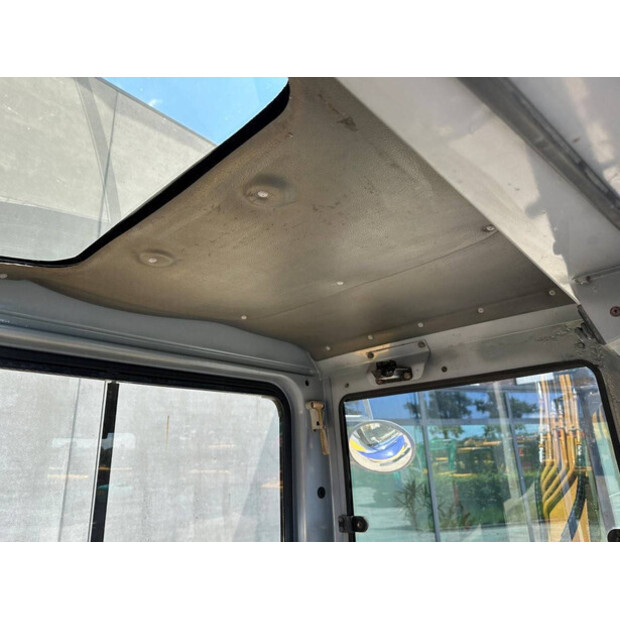 2010 كوماتسو PC40MR-1-48433050